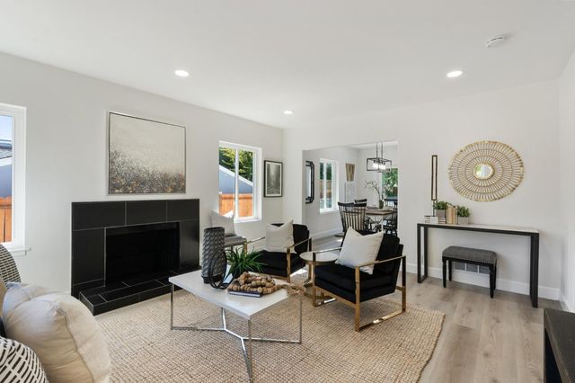 904 Larkspur Drive, Burlingame, CA 94010