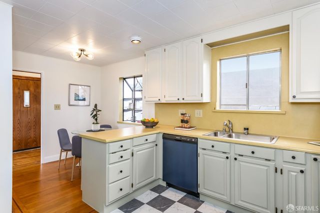 505 College Avenue, San Francisco, CA 94112