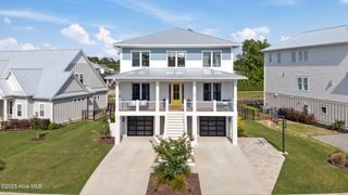 729 Waterstone Drive, Wilmington, NC 28411