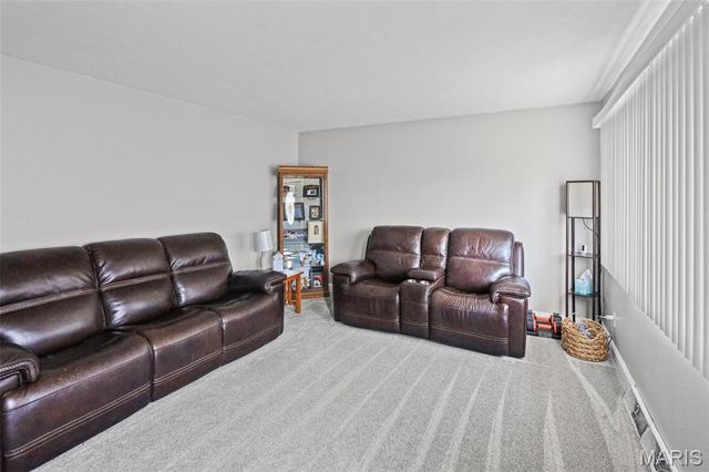 2713 Angela Drive, Granite City, IL 62040