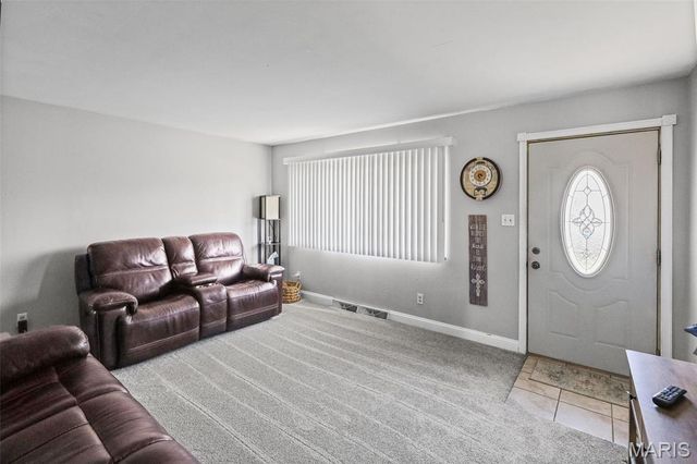 2713 Angela Drive, Granite City, IL 62040