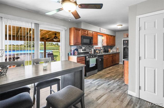 2713 Angela Drive, Granite City, IL 62040
