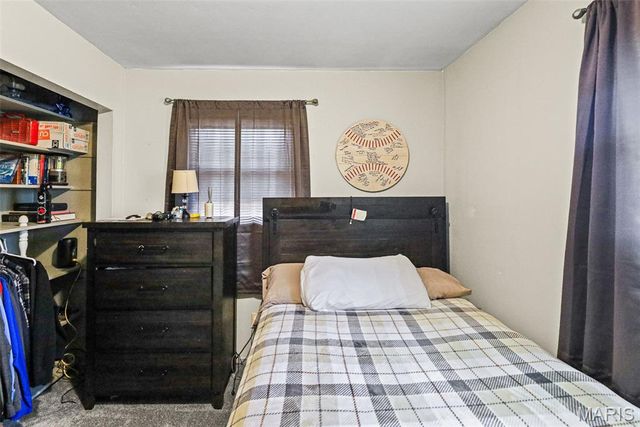 2713 Angela Drive, Granite City, IL 62040