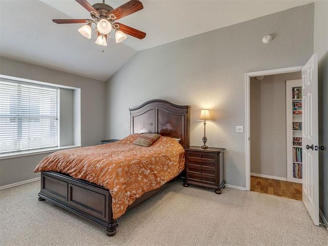 917 Goshawk Drive, Norman, OK 73072