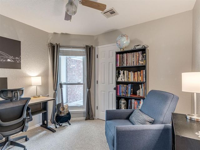 917 Goshawk Drive, Norman, OK 73072