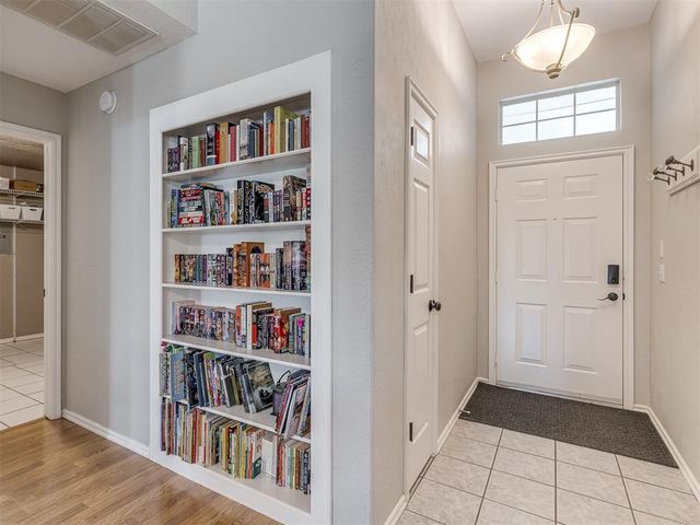 917 Goshawk Drive, Norman, OK 73072