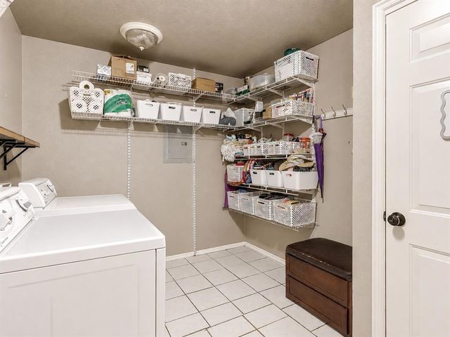 917 Goshawk Drive, Norman, OK 73072