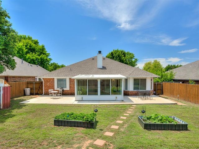 917 Goshawk Drive, Norman, OK 73072