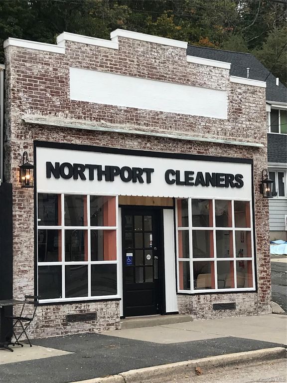 251 Main, Northport, NY 11768 — photo 2