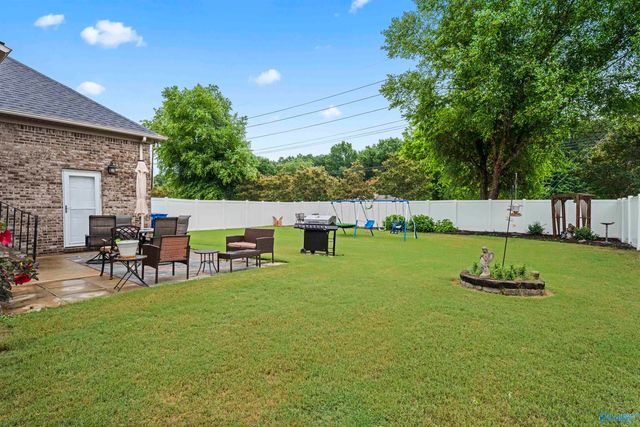 17300 Browning Drive, Athens, AL 35611