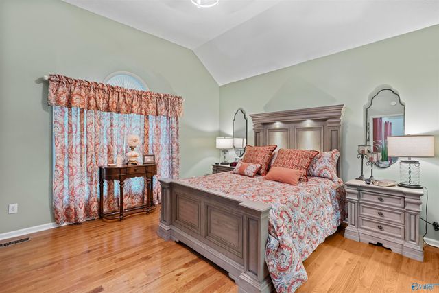 17300 Browning Drive, Athens, AL 35611