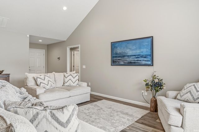 9337 Colchester Terrace, Fort Wayne, IN 46825