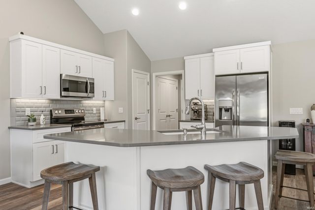 9337 Colchester Terrace, Fort Wayne, IN 46825