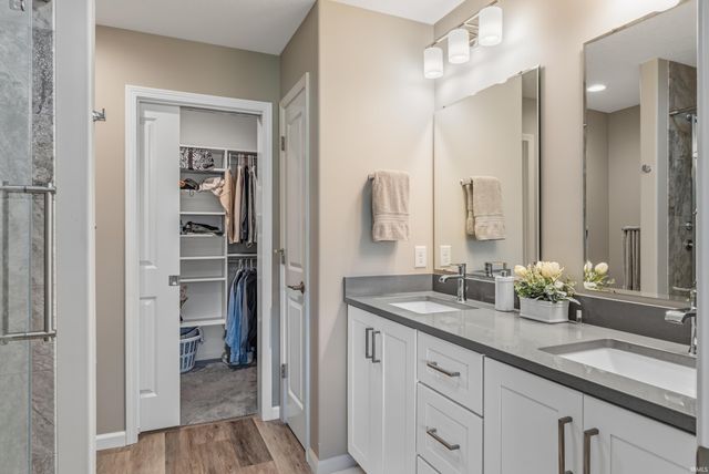 9337 Colchester Terrace, Fort Wayne, IN 46825