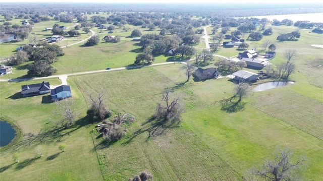 1532 Flintlock Court, Angleton, TX 77515