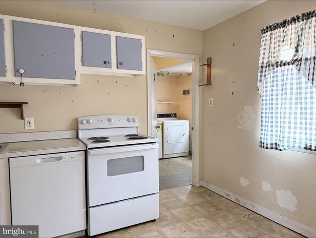 909 SHAR LANE BLVD, Millville, NJ 08332