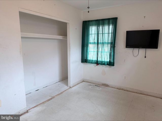 909 SHAR LANE BLVD, Millville, NJ 08332