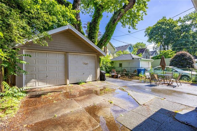 182 McKinley Street, Rochester, NY 14609
