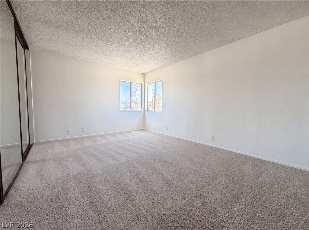 3152 Viewcrest Avenue, Henderson, NV 89014 — photo 4