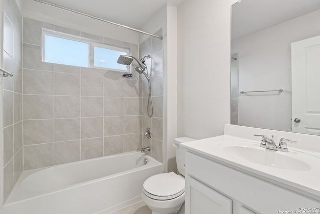 11319 War Emblem, San Antonio, TX 78245