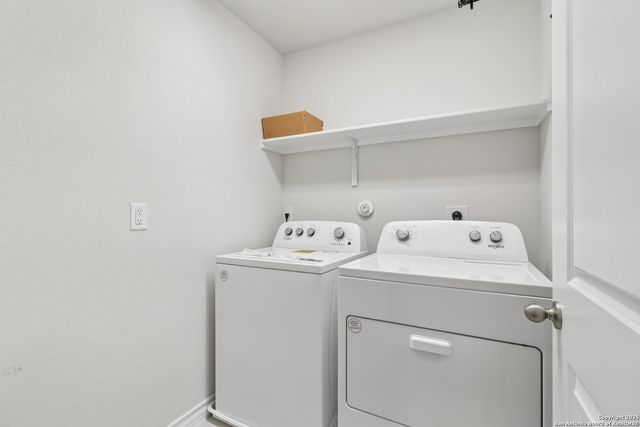 11319 War Emblem, San Antonio, TX 78245