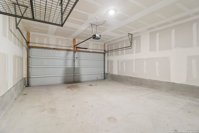 11319 War Emblem, San Antonio, TX 78245