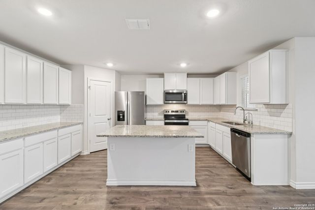 11319 War Emblem, San Antonio, TX 78245