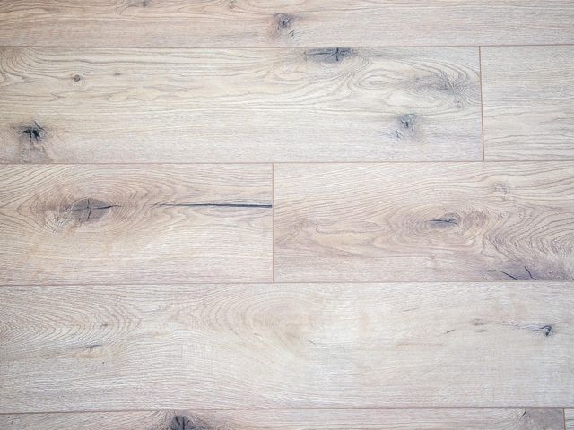 212 Lionheart Drive, Horace, ND 58047