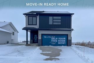 212 Lionheart Drive, Horace, ND 58047