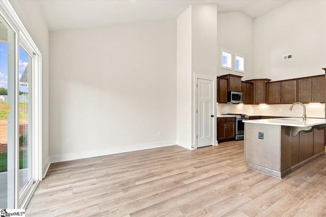 133 Wells Crossing Lane, Seneca, SC 29678