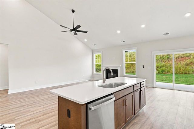 133 Wells Crossing Lane, Seneca, SC 29678