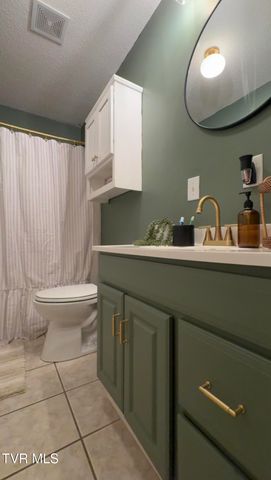 9639 Cumberland Road, Pound, VA 24279