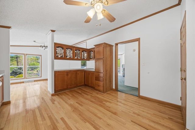 W8919 Ripley Road, Cambridge, WI 53523