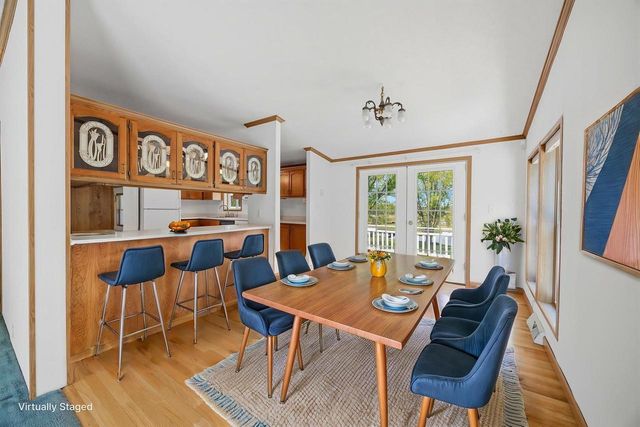 W8919 Ripley Road, Cambridge, WI 53523