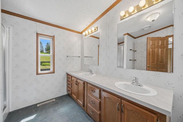 W8919 Ripley Road, Cambridge, WI 53523