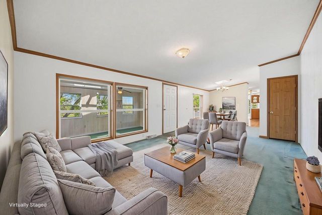 W8919 Ripley Road, Cambridge, WI 53523