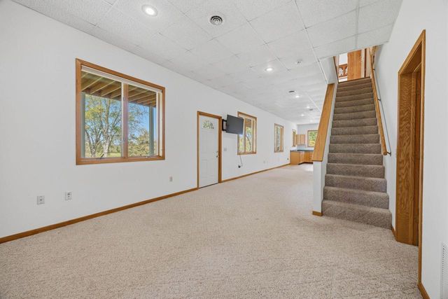 W8919 Ripley Road, Cambridge, WI 53523