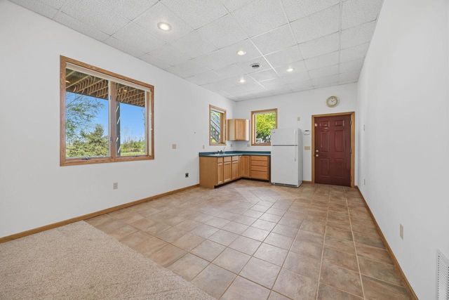 W8919 Ripley Road, Cambridge, WI 53523