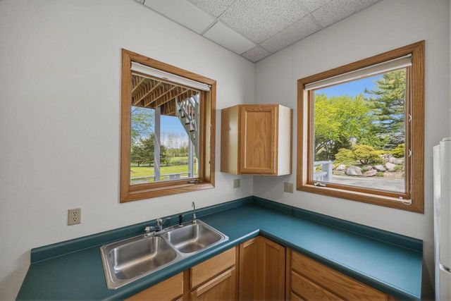 W8919 Ripley Road, Cambridge, WI 53523