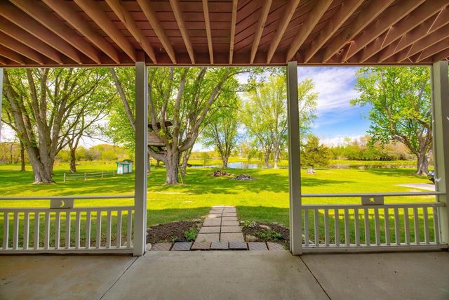 W8919 Ripley Road, Cambridge, WI 53523