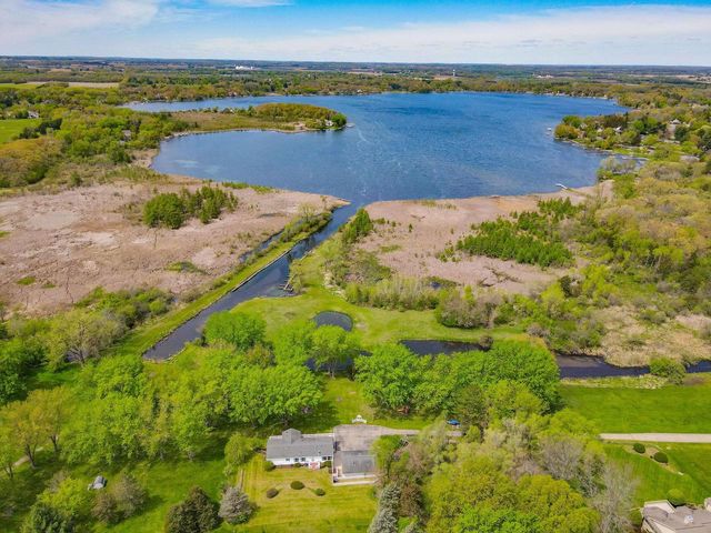 W8919 Ripley Road, Cambridge, WI 53523