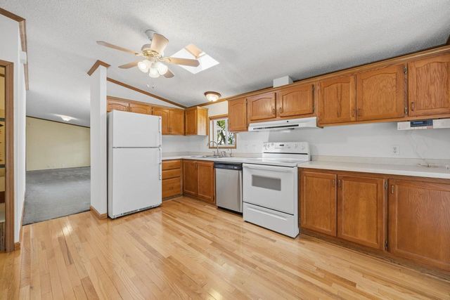 W8919 Ripley Road, Cambridge, WI 53523