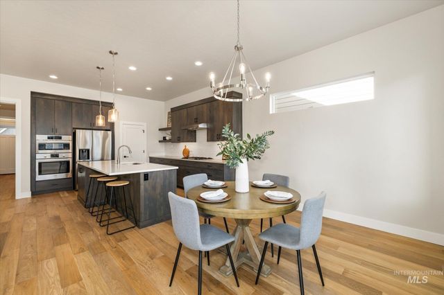 6638 S Capstone Ave, Meridian, ID 83642