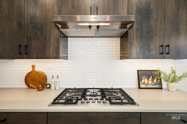 6638 S Capstone Ave, Meridian, ID 83642