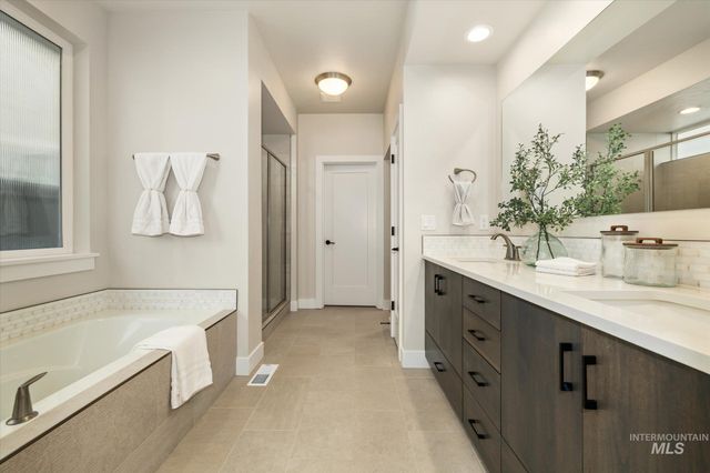 6638 S Capstone Ave, Meridian, ID 83642