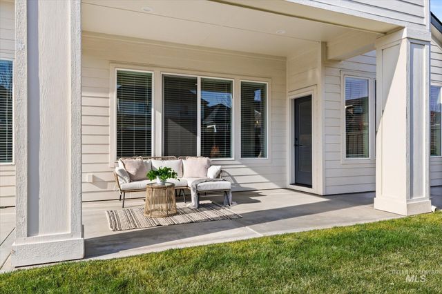 6638 S Capstone Ave, Meridian, ID 83642