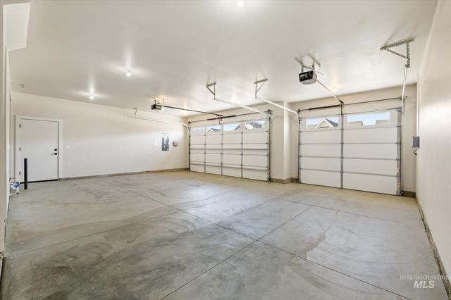 6638 S Capstone Ave, Meridian, ID 83642