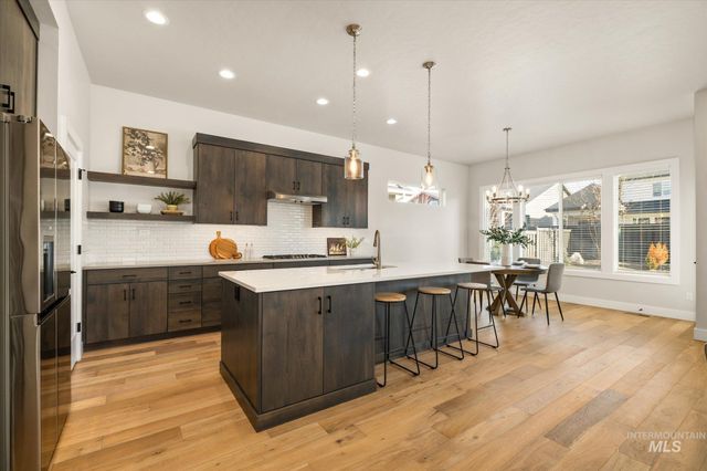 6638 S Capstone Ave, Meridian, ID 83642