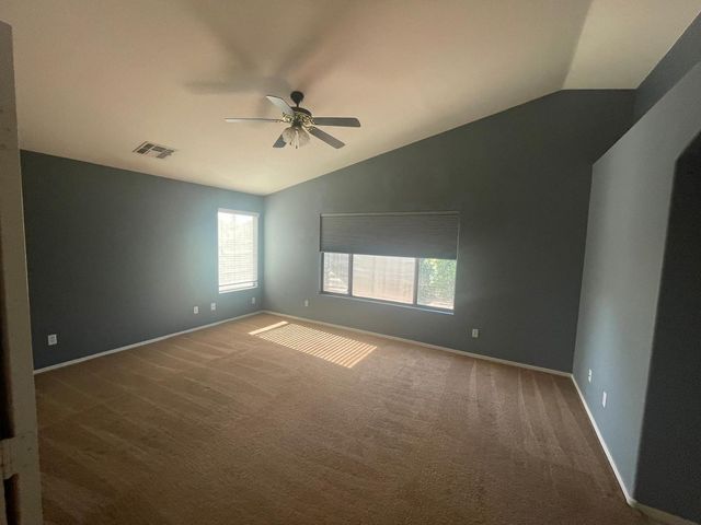 1053 W Bruce Avenue, Gilbert, AZ 85233