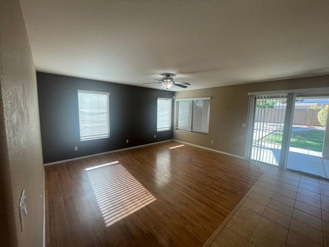 1053 W Bruce Avenue, Gilbert, AZ 85233